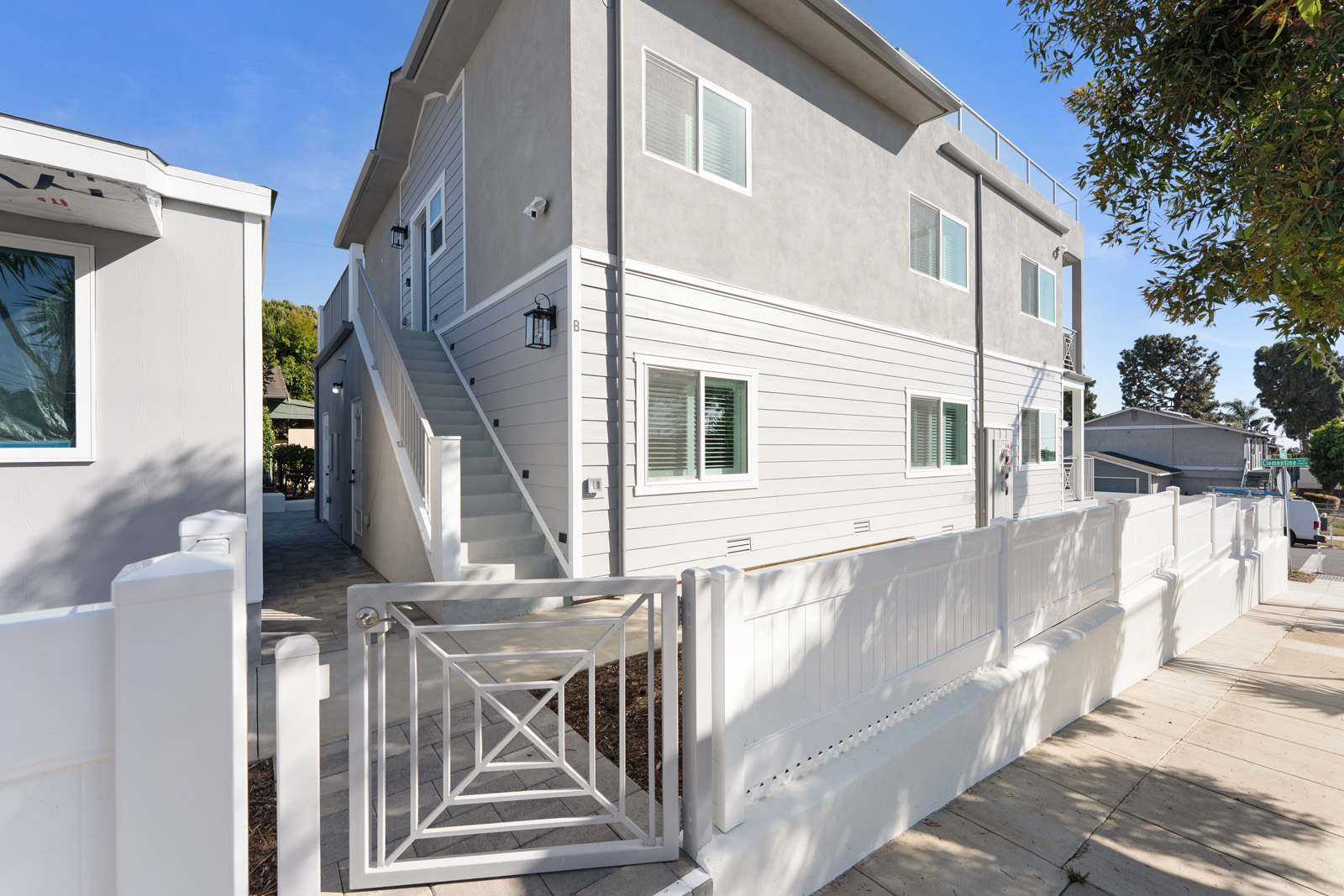 luxury multifamily-home builder in san diego ca